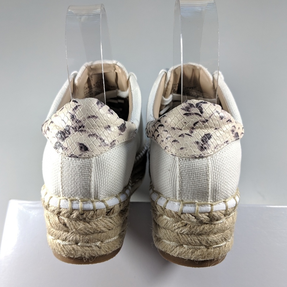 NEW Steve Madden Attitude - Picture 2 of 7